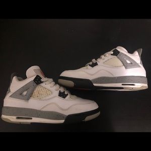 Youth 6y Retro Jordan 4 White Cement